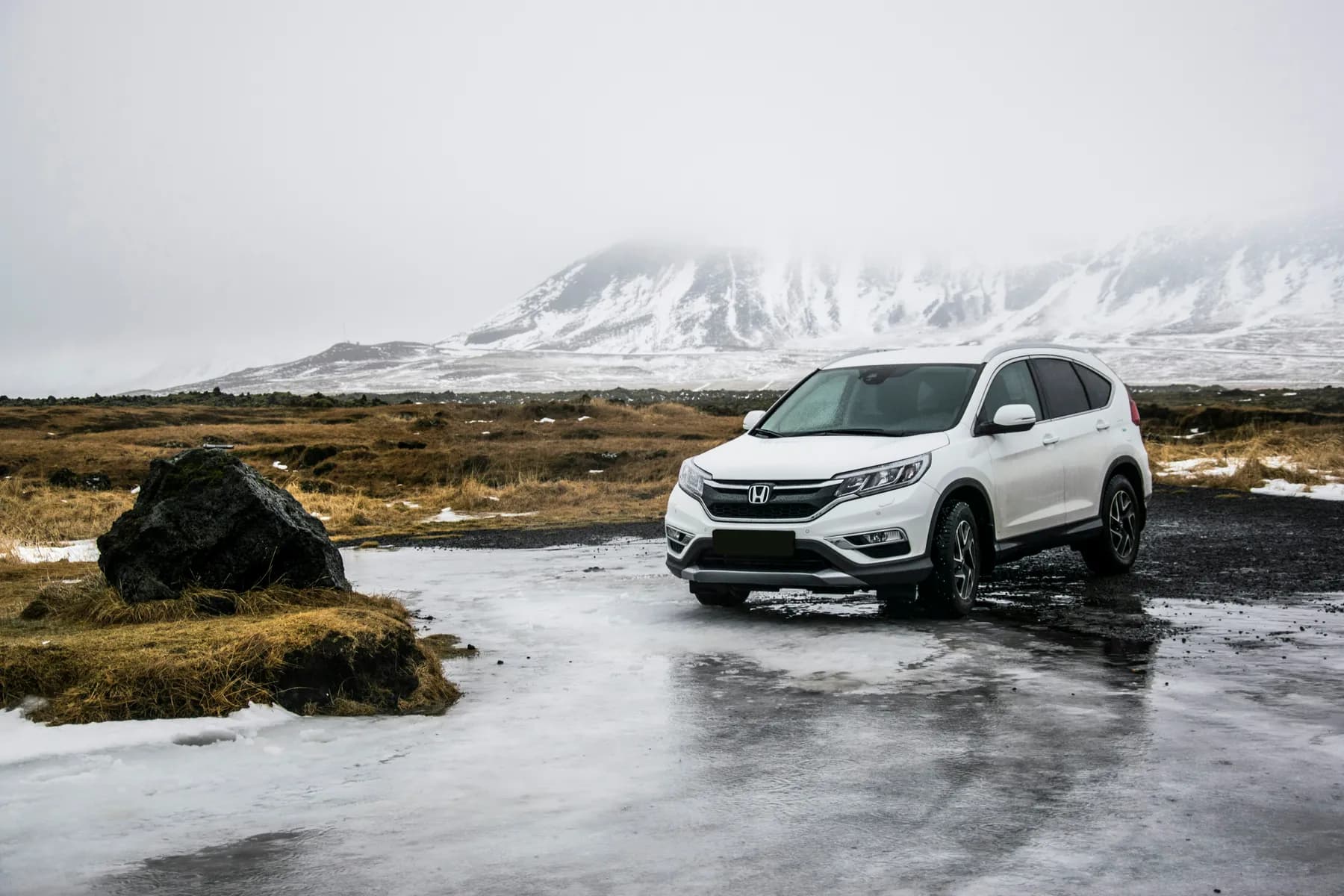 2023 Kia Sportage available to rent in karachi